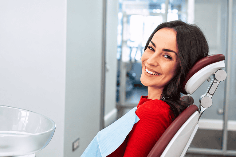 Smile Transformation in Albania: How to Choose the Right Dental Treatment