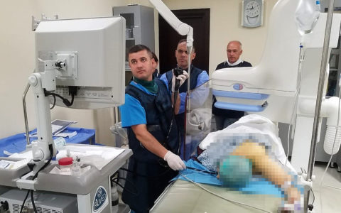 ERCP, teknika që diagnostikon dhe trajton patologjitë e rrugëve biliare dhe pankreatike